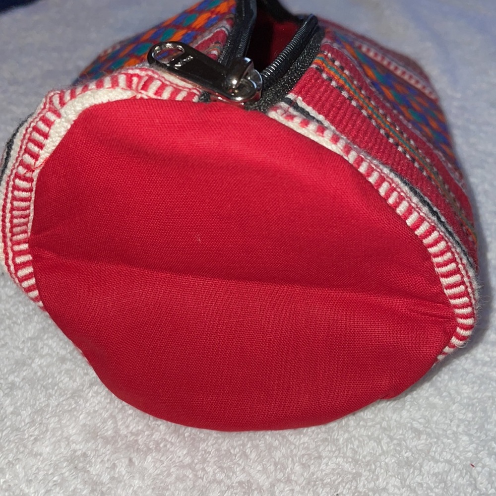 Novica case - Picture 4 of 6